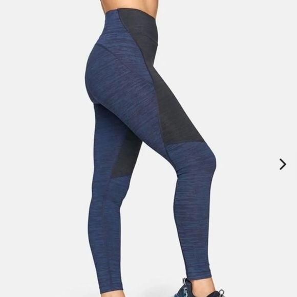 OUTDOOR VOICES Tech Sweat Two Toned Leggings - Picture 3 of 9